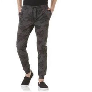 Amplify Men's Twill Joggers Pants Floral Print XL